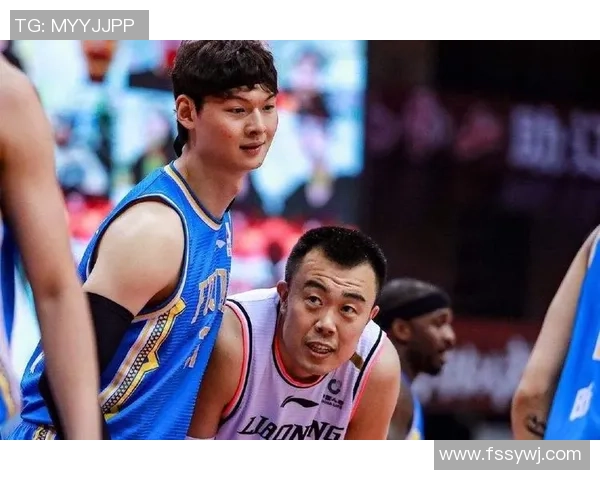 广州篮球队强势领跑大师赛积分榜以98分稳居第一位