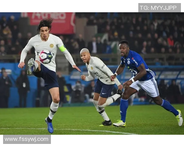 广州足球队以91分稳居联赛积分榜首位展现强劲实力