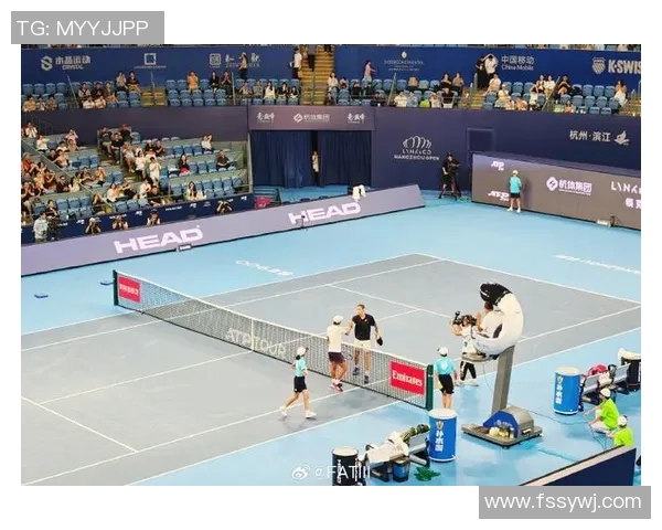 成都网球队在大师赛中的灵活性表现引发热议与思考