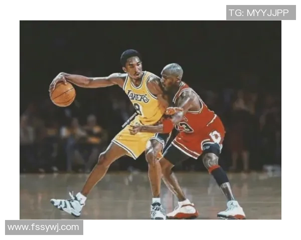 南京篮球队与杭州篮球队赛后分析实力对比与战术探讨 南京篮球队与杭州篮球队赛后分析实力对比与战术探讨